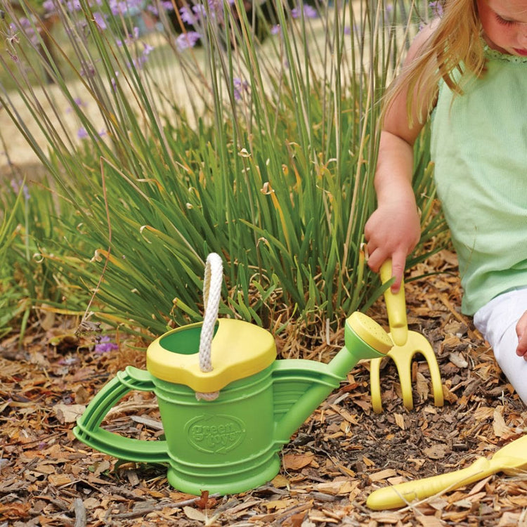 Guide 6 Best Sustainable Outdoor Toys Min ?v=1658936940&width=750